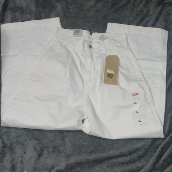 Levis Pleated Wide Leg Pants - Picture 2 of 6